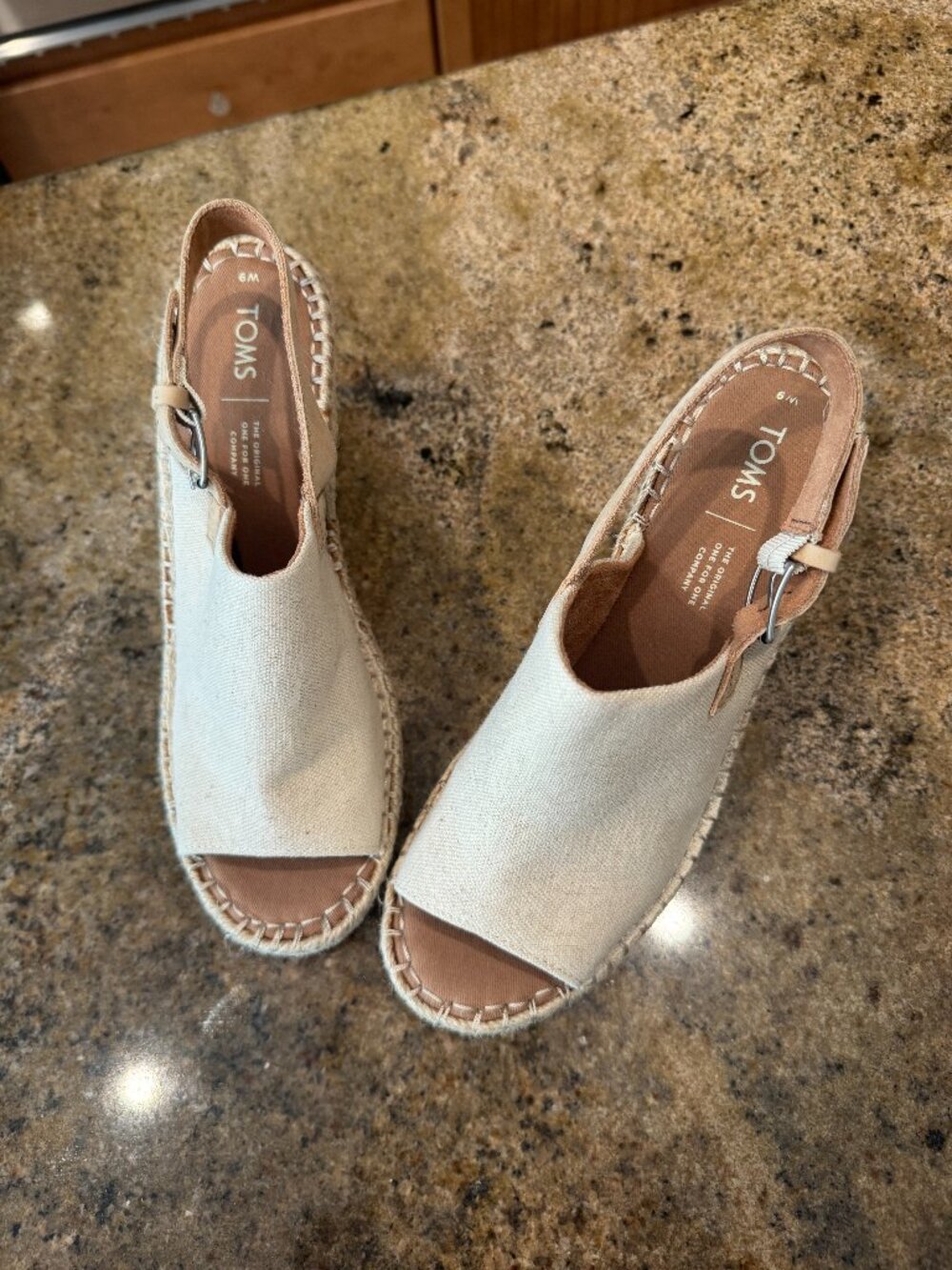 Tom's Monica Wedge Sandal, NWOT Size 9 - Picture 2 of 10